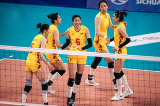 女足协杯决赛战报：闫琪破门，长春大众卓越2-0广东女足夺冠（闫琪建功，长春大众卓越2-0广东女足夺得女足协杯冠军）