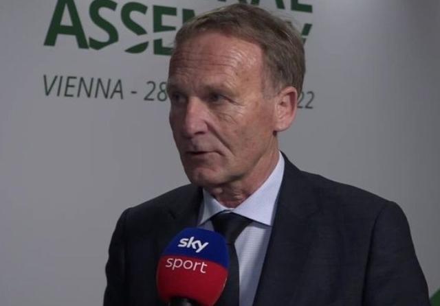 邮报：国际足联考虑强制设定比赛72小时间隔以保障球员健康（邮报：国际足联拟将比赛间隔强制设为72小时，保障球员健康）