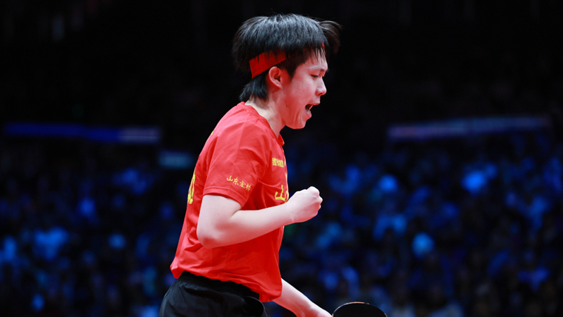 曼联错失良机，西汉姆联打击与英超联赛影响（曼联挥霍良机，西汉姆重击引发英超格局震荡）