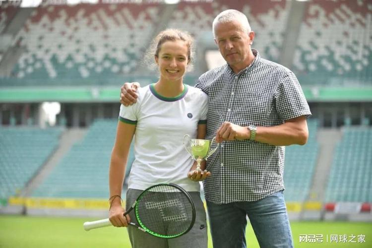 洲賽場上屢 洲賽場上屢